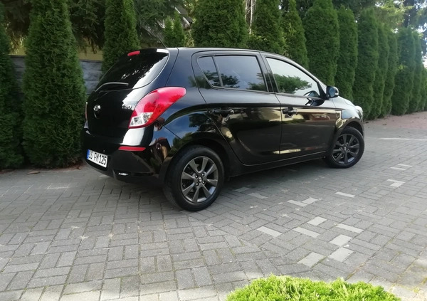 Hyundai i20 cena 31700 przebieg: 125125, rok produkcji 2015 z Płońsk małe 191